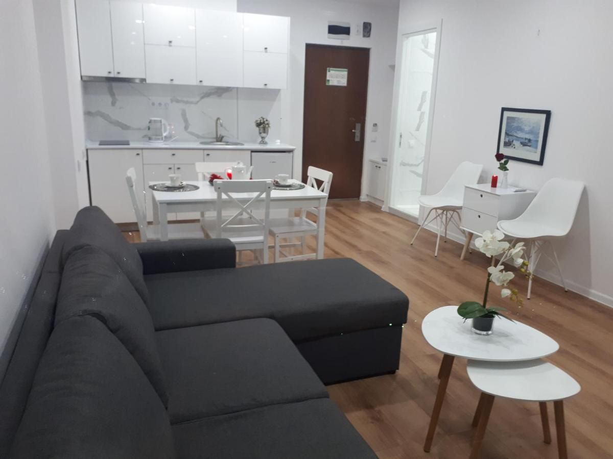 Отели типа «постель и завтрак» ORBI Residence On Black Sea Coast Батуми-17