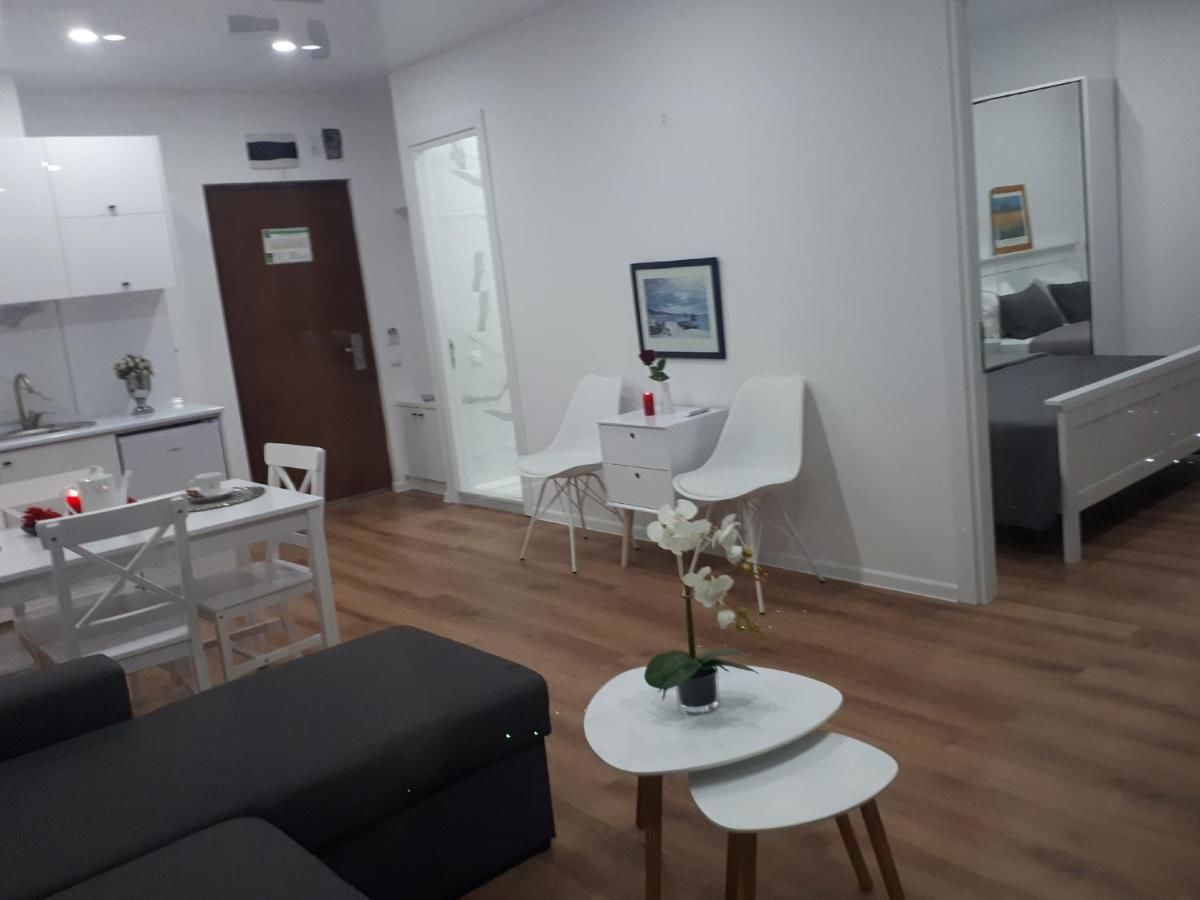 Отели типа «постель и завтрак» ORBI Residence On Black Sea Coast Батуми-19