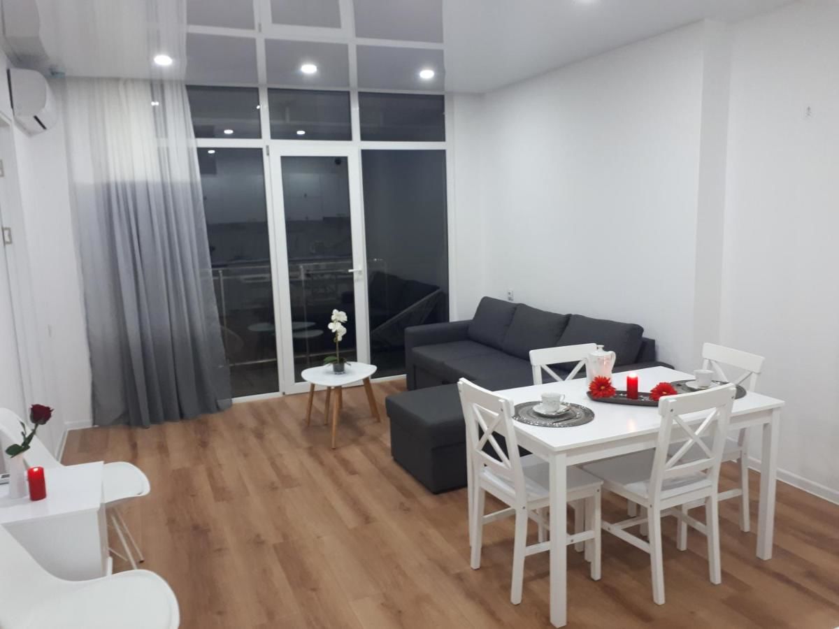 Отели типа «постель и завтрак» ORBI Residence On Black Sea Coast Батуми