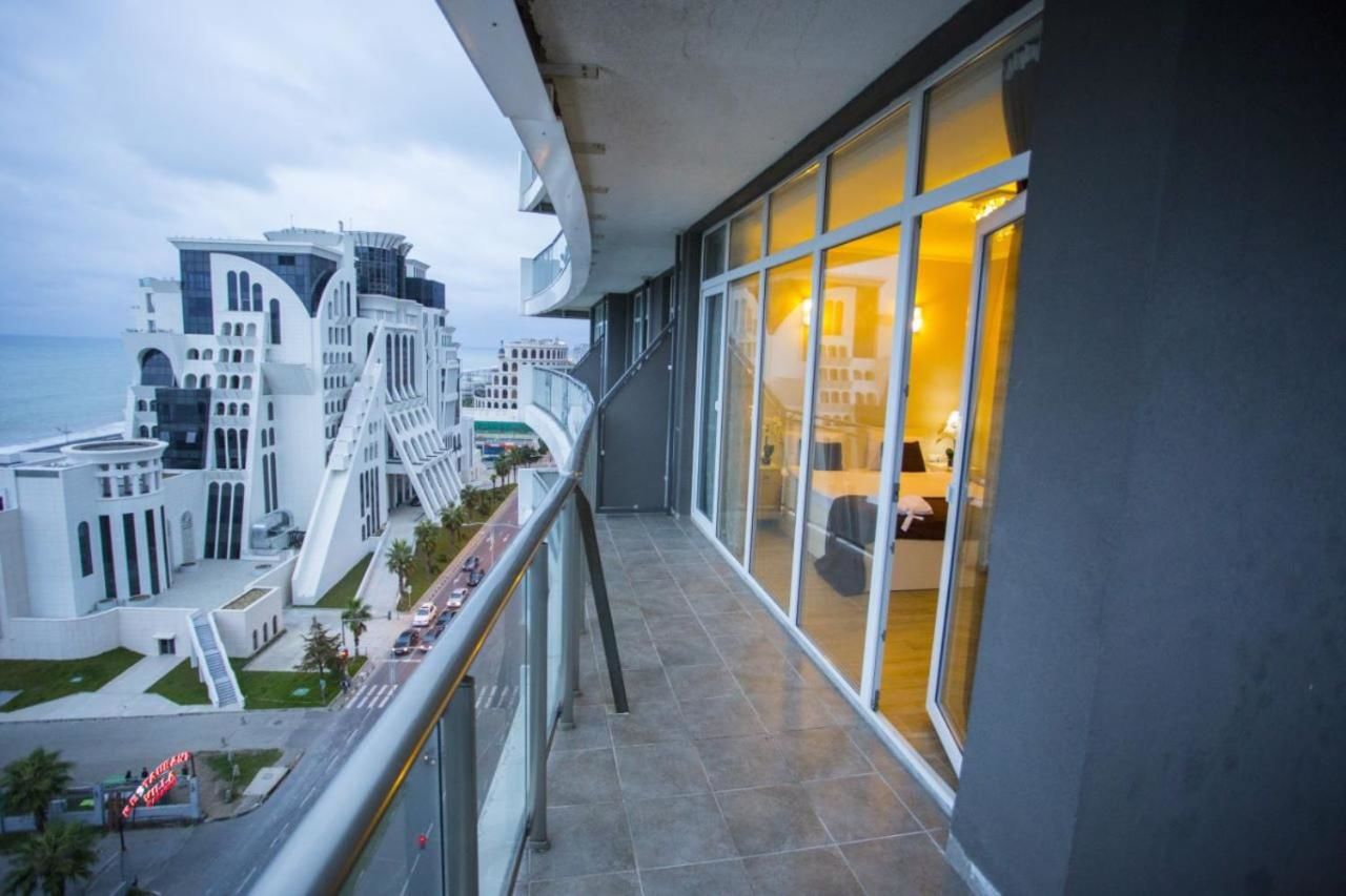 Отели типа «постель и завтрак» ORBI Residence On Black Sea Coast Батуми-6