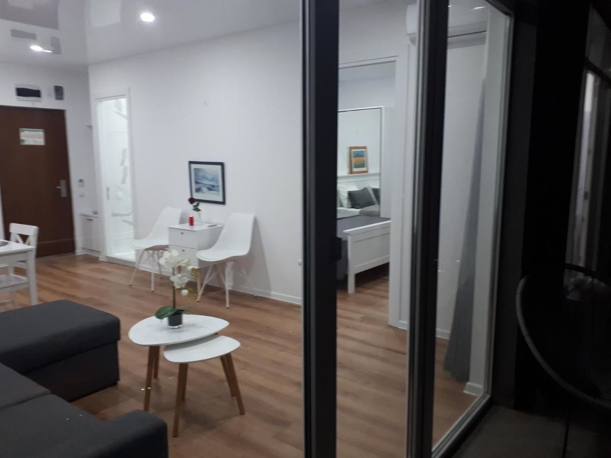 Отели типа «постель и завтрак» ORBI Residence On Black Sea Coast Батуми-12